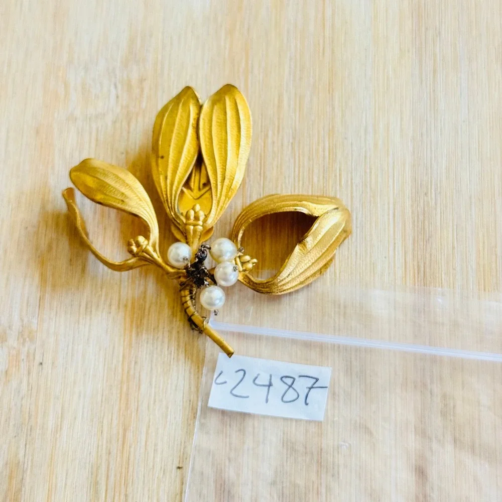 Floral Art Nouveau Mistletoe Pin Fur Dress Clip VTG Antique France Signed Motif
